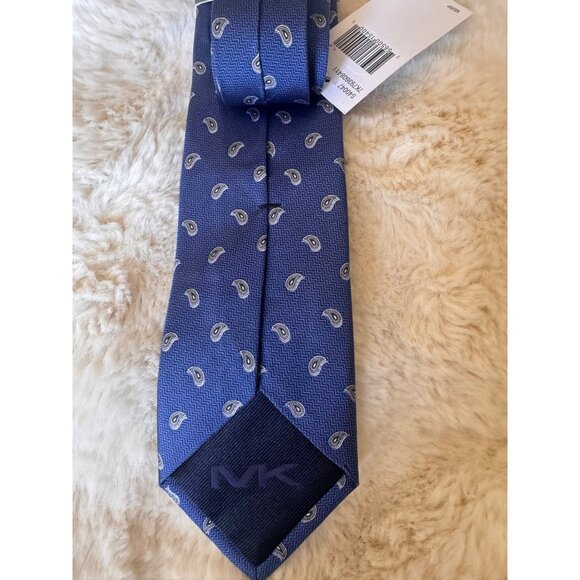 Michael Kors Blue Paisley Mens Silk Tie - Elegant Design - Picture 5 of 5